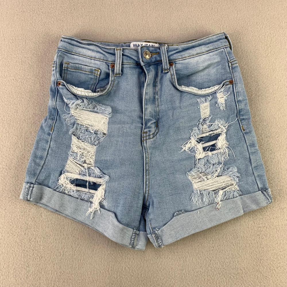Wax Jean Collection Denim Shorts Women Size M Light Blue Distressed Cuffed